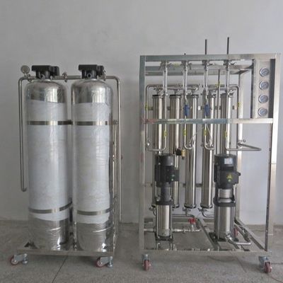 comprar Sistema de purificación de agua RO de acero inoxidable con control automático eléctrico y funcionamiento automático para tratamiento de agua personalizado Fabricación en línea