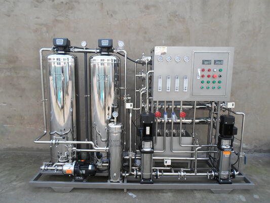 comprar Equipo de tratamiento de agua por ósmosis inversa de 1 tonelada/hora con un 99% de alta pureza y elimina 95-99% de los contaminantes Fabricación en línea