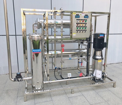 1000L/H Fabricación de plantas de uso industrial RO Plantas de tratamiento de agua Equipo de ósmosis inversa para agua potable